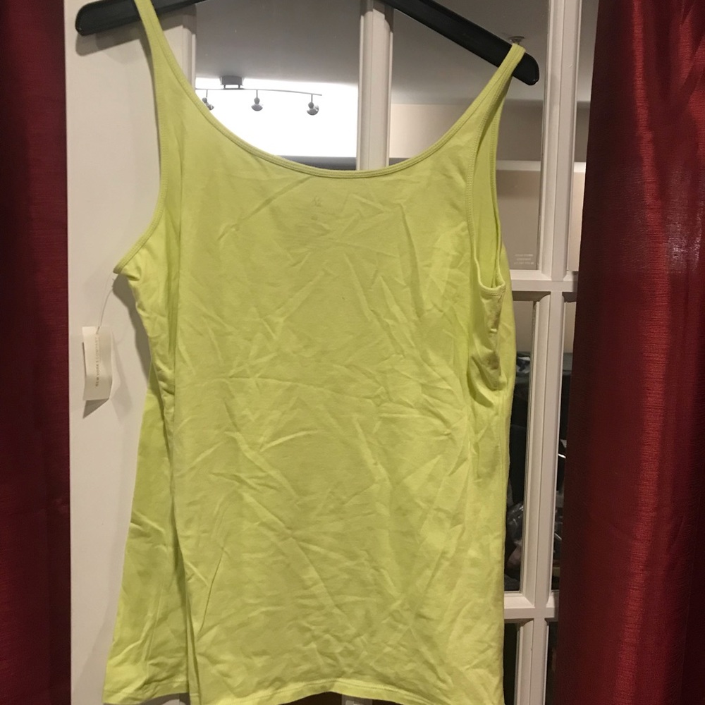 NY & Company - Picture 2 of 3